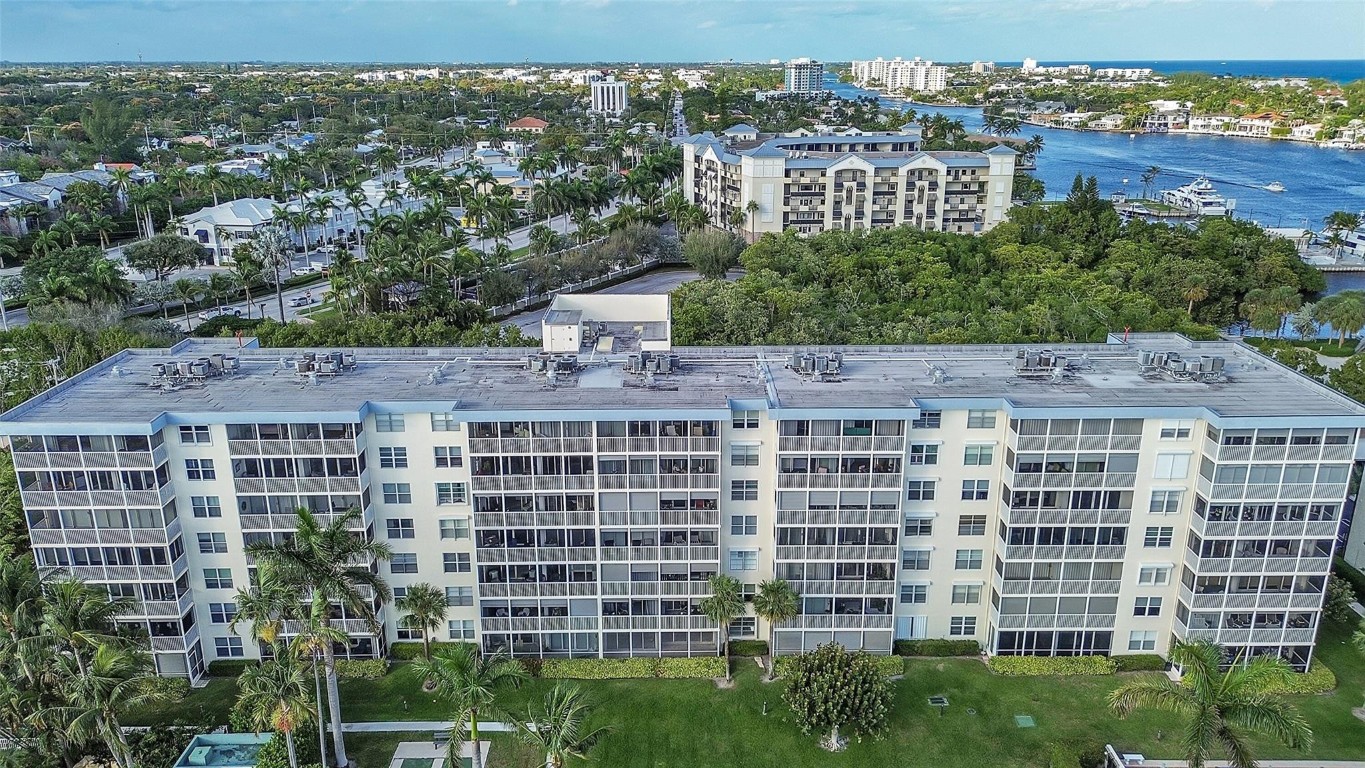 1 Harbourside Dr 4-607