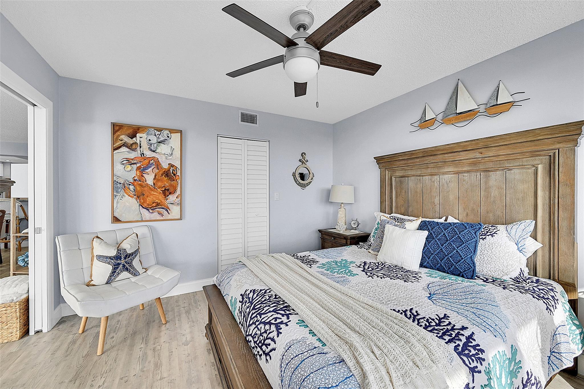 1 Harbourside Dr 4-607