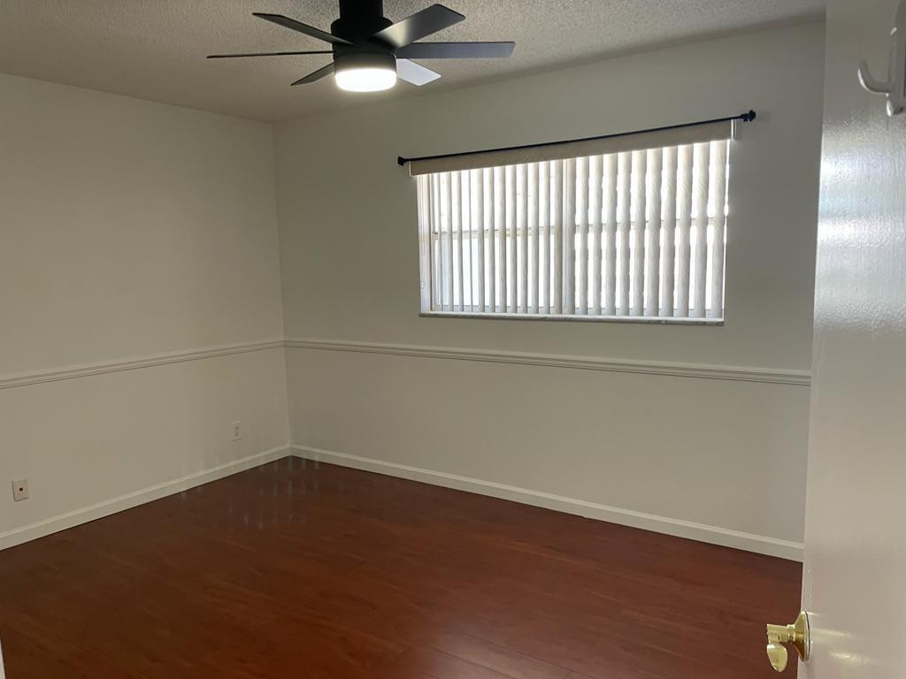 2960 Riverside Dr 316