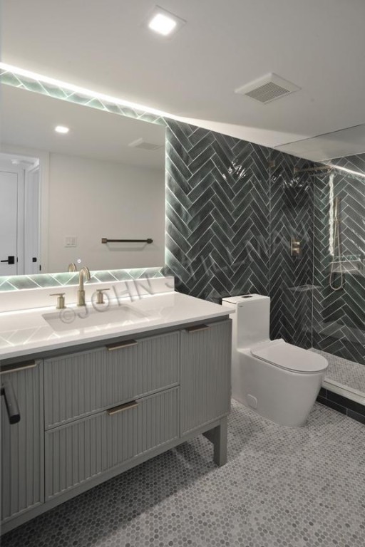 4800 Bayview Drive 901, Fort Lauderdale Unit: 901