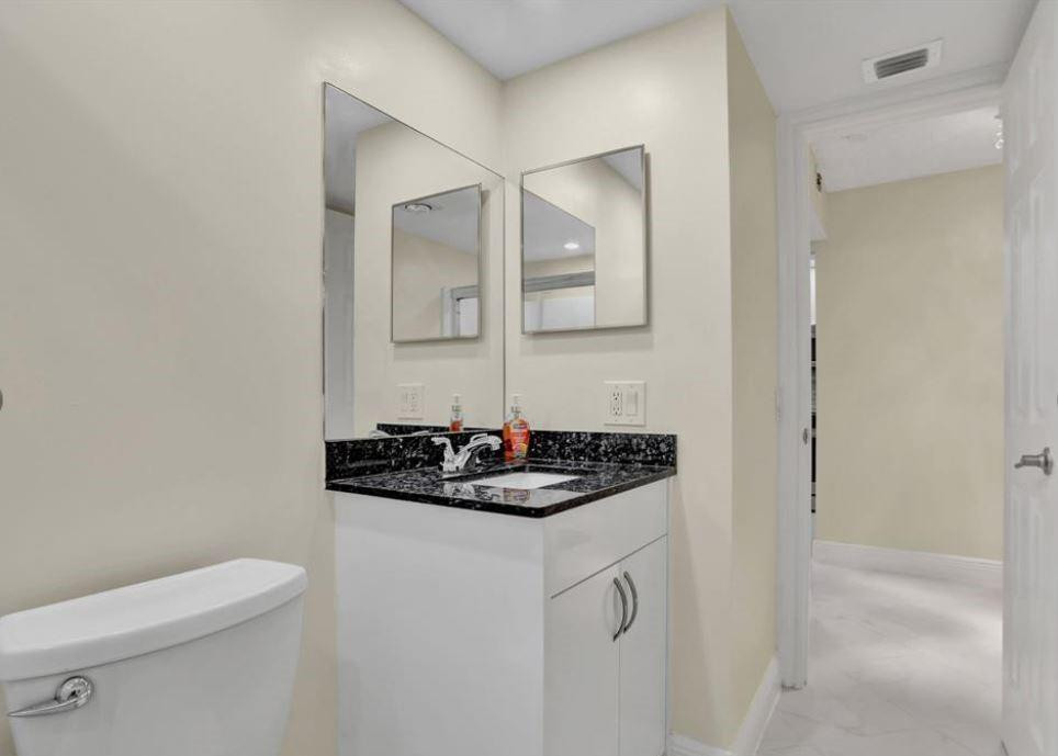 1284 S Military Trl 211