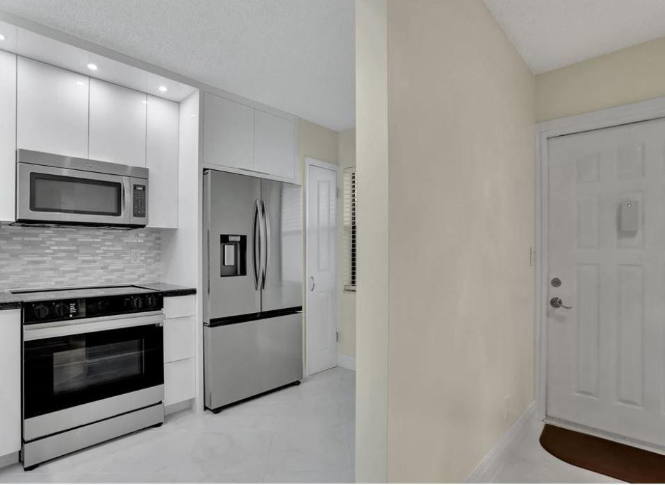 1284 S Military Trl 211