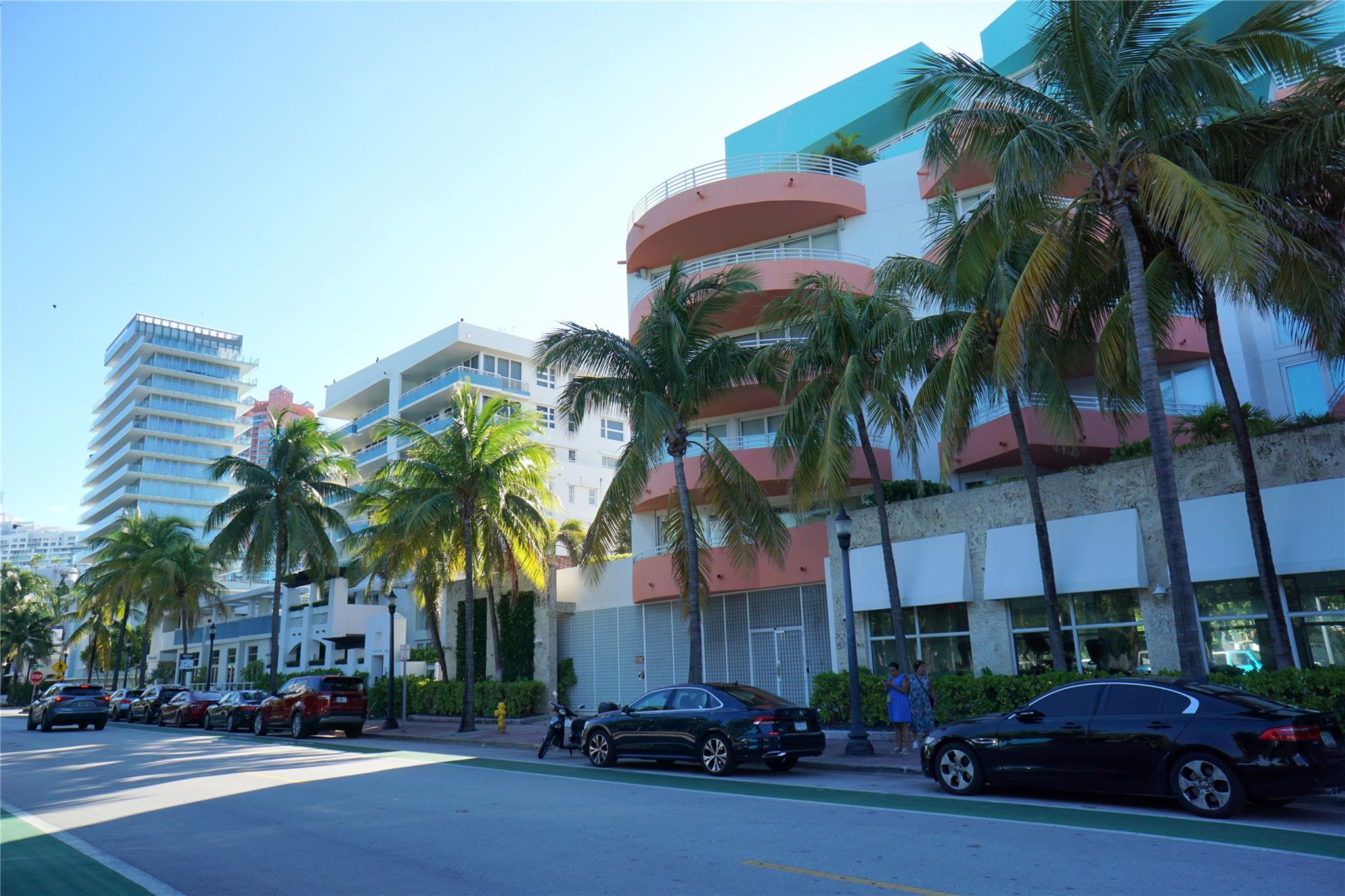 401 Ocean Dr 701