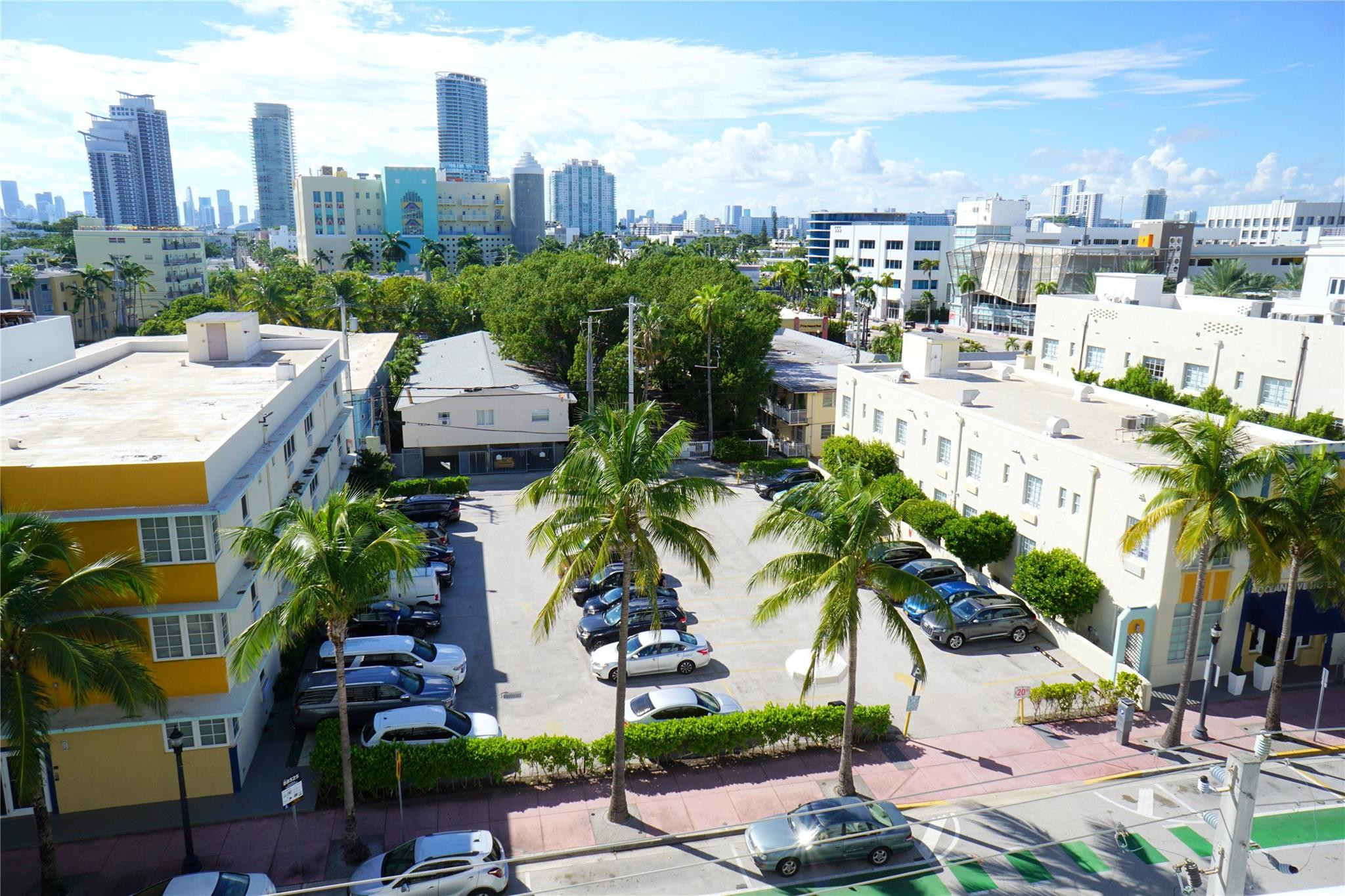 401 Ocean Dr 701