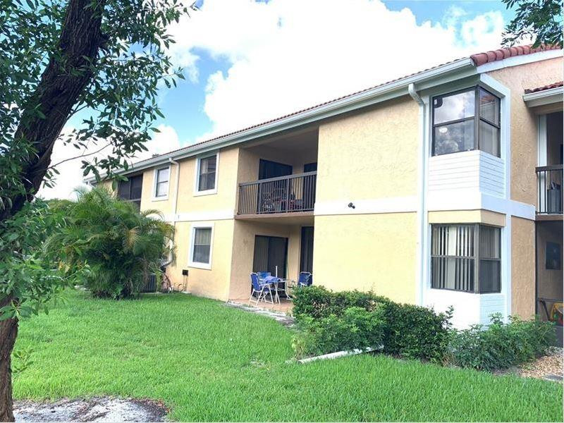 5621 Riverside Dr 102