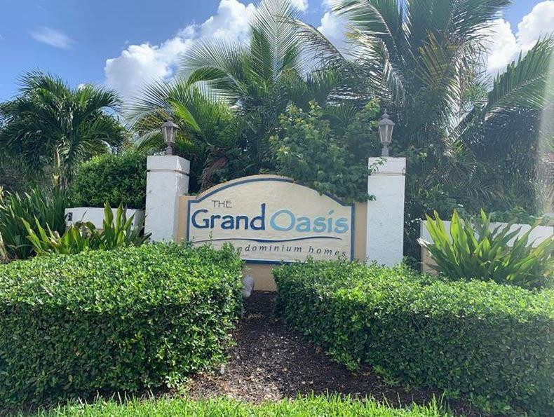 5621 Riverside Dr 102