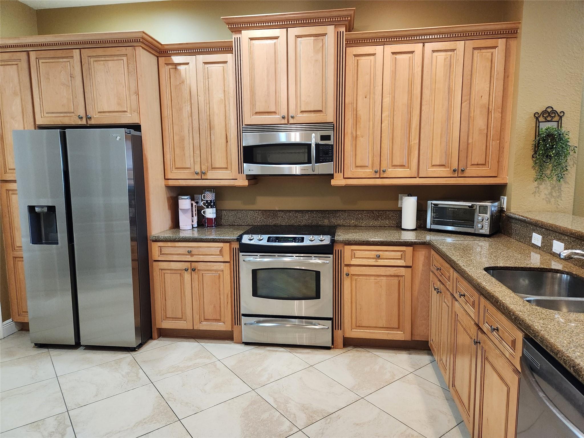 4521 Artesa Way