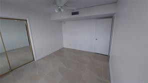 3051 N Course Dr 712