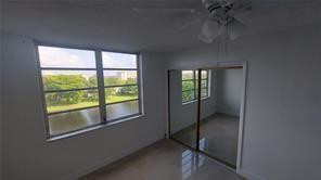 3051 N Course Dr 712