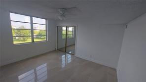 3051 N Course Dr 712