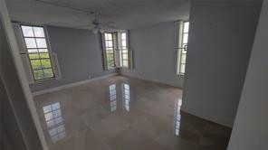 3051 N Course Dr 712