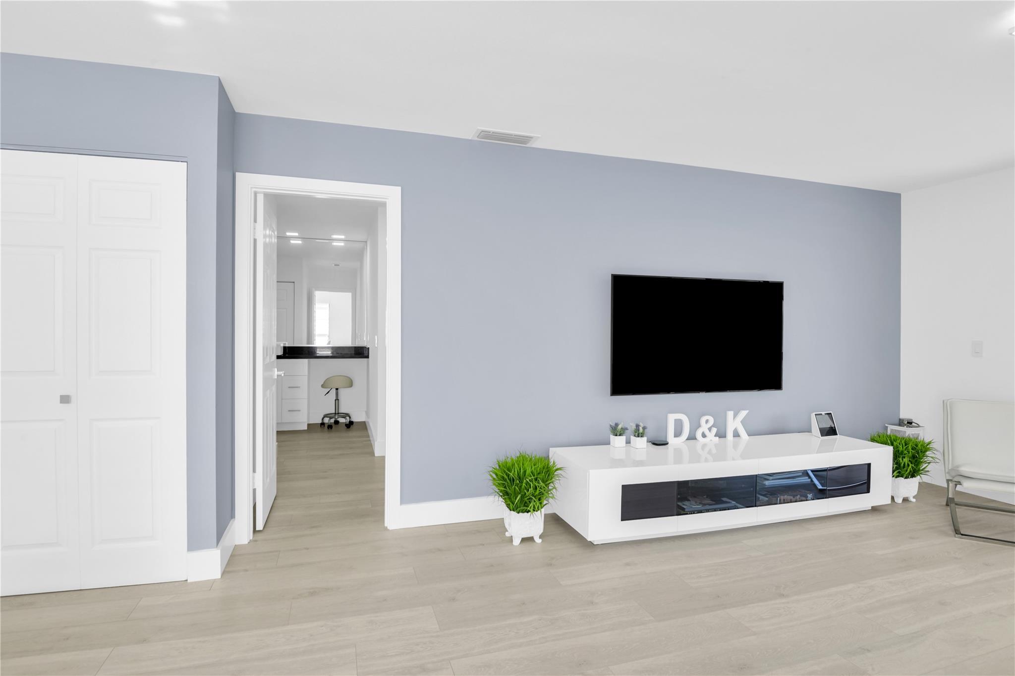 21364 Cypress Hammock Dr L