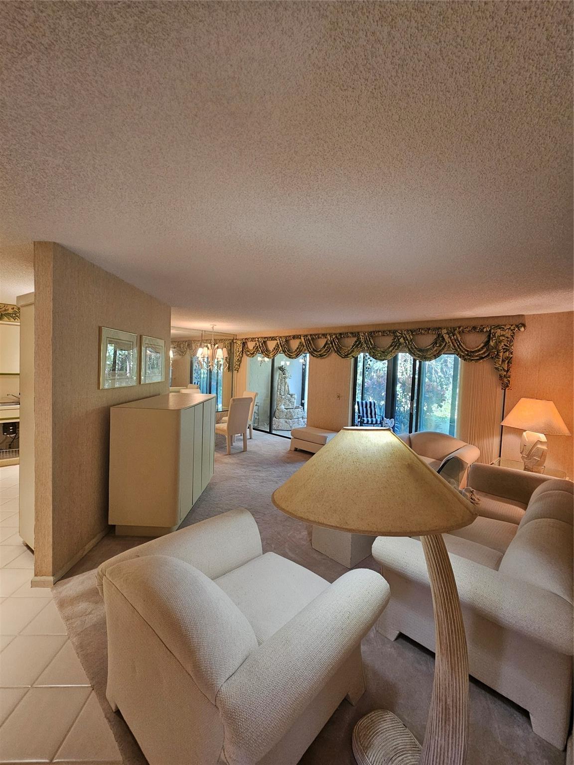 5590 Coach House Cir B