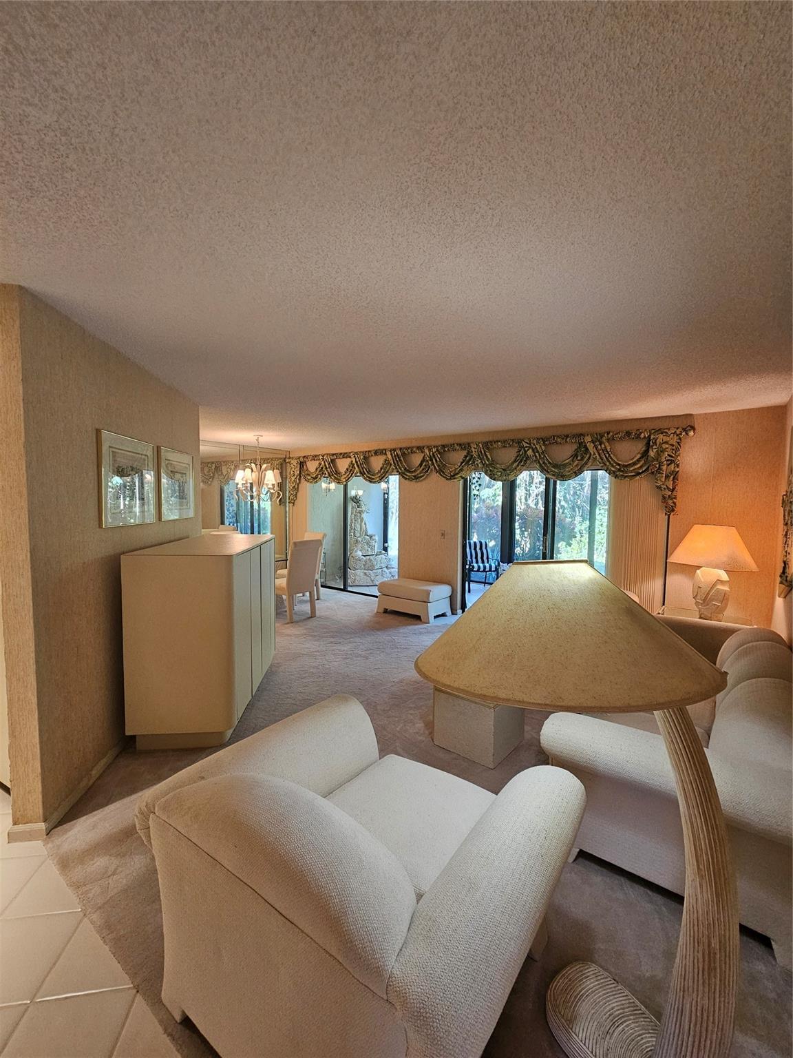 5590 Coach House Cir B