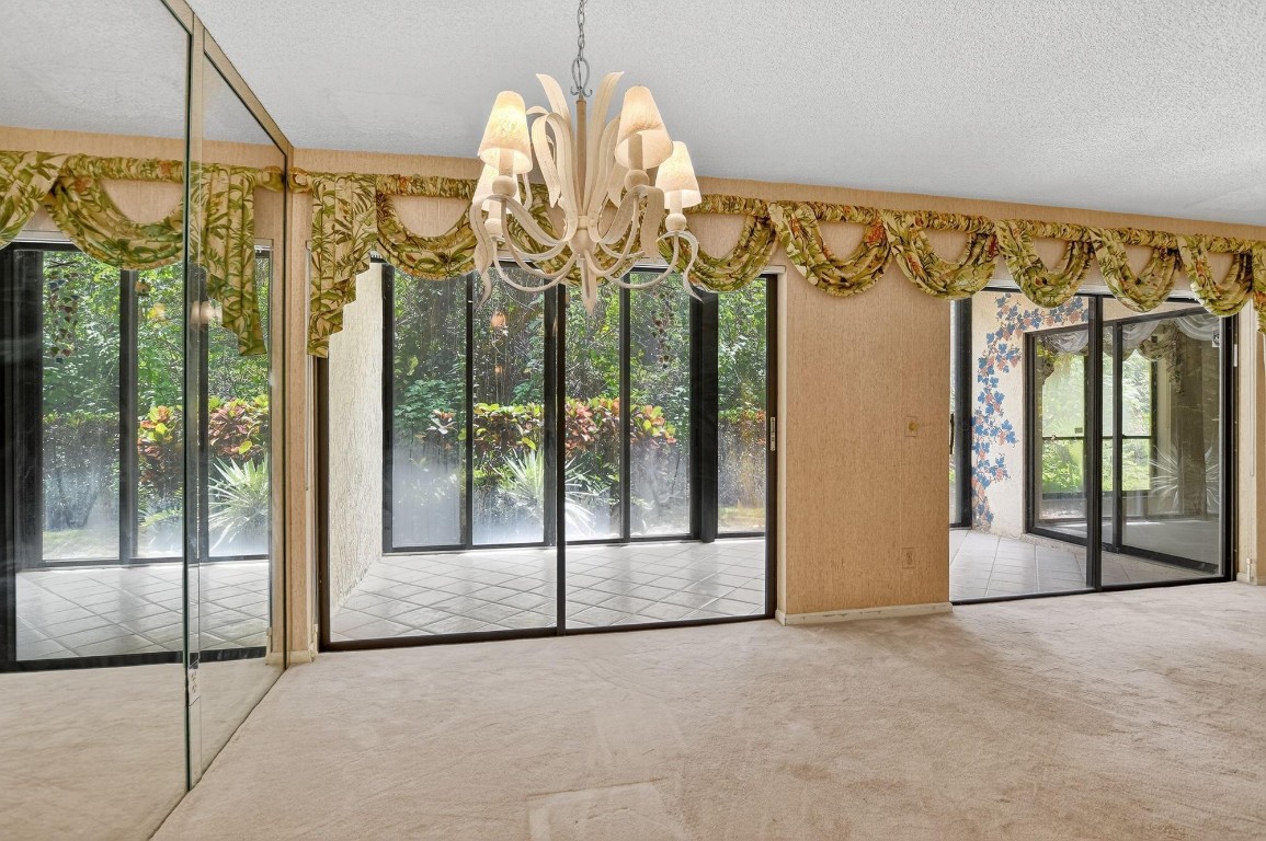 5590 Coach House Cir B