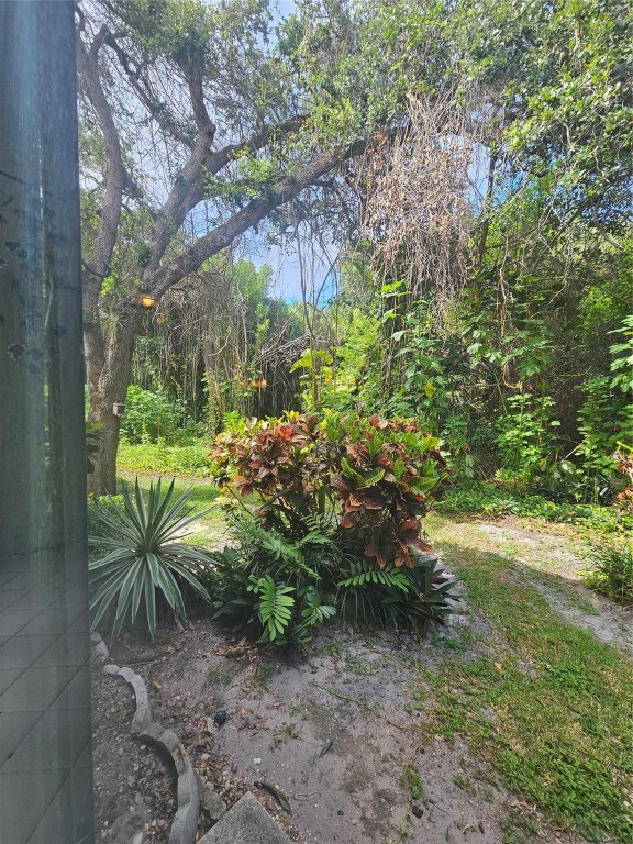 5590 Coach House Cir B