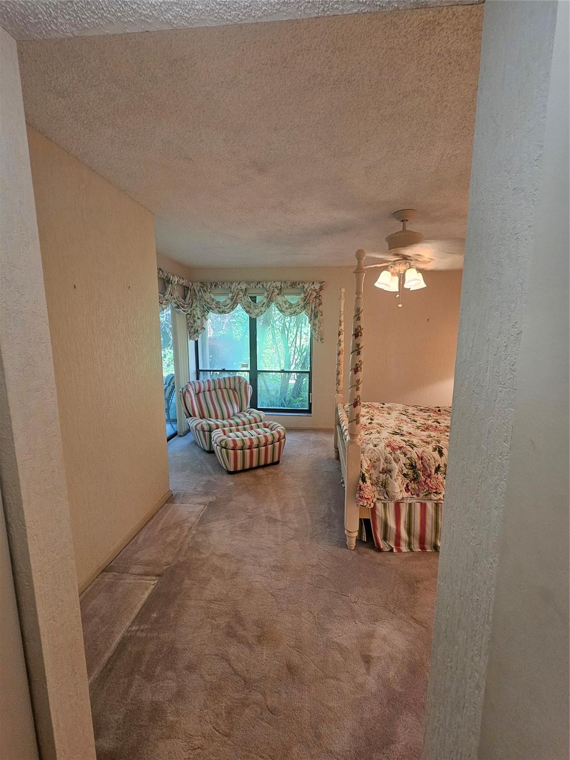 5590 Coach House Cir B