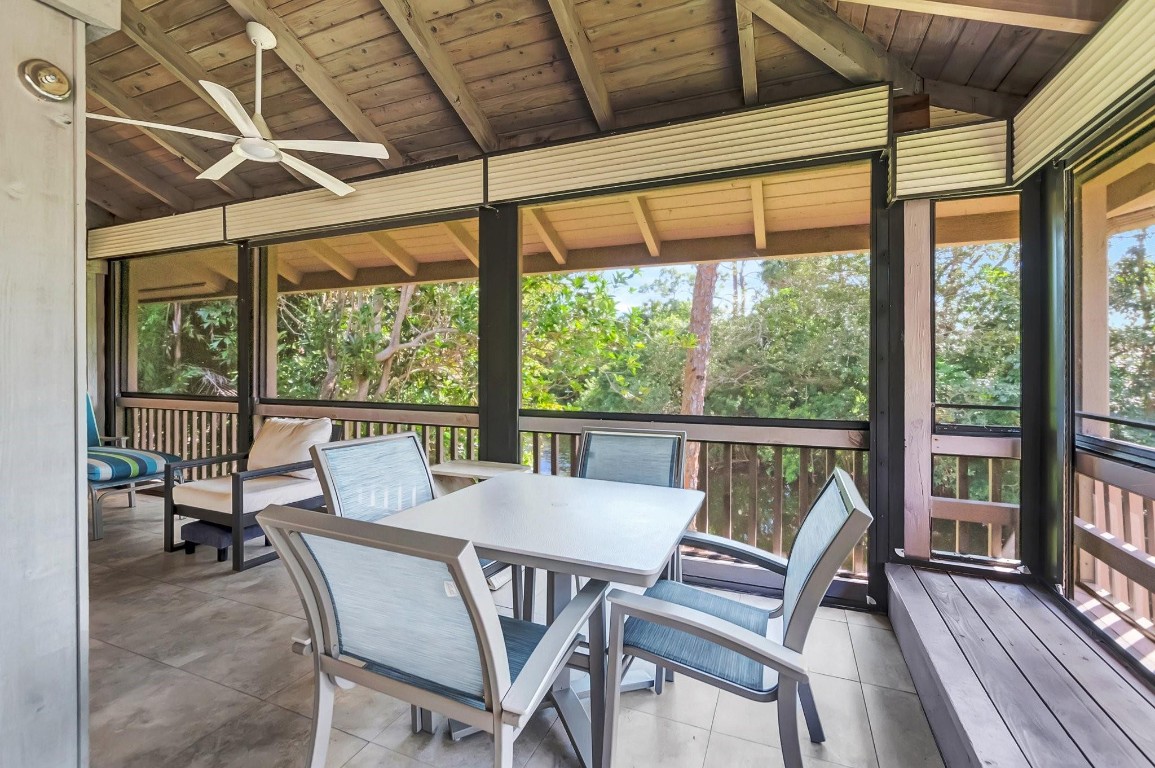 6925 Rain Forest Dr 6925