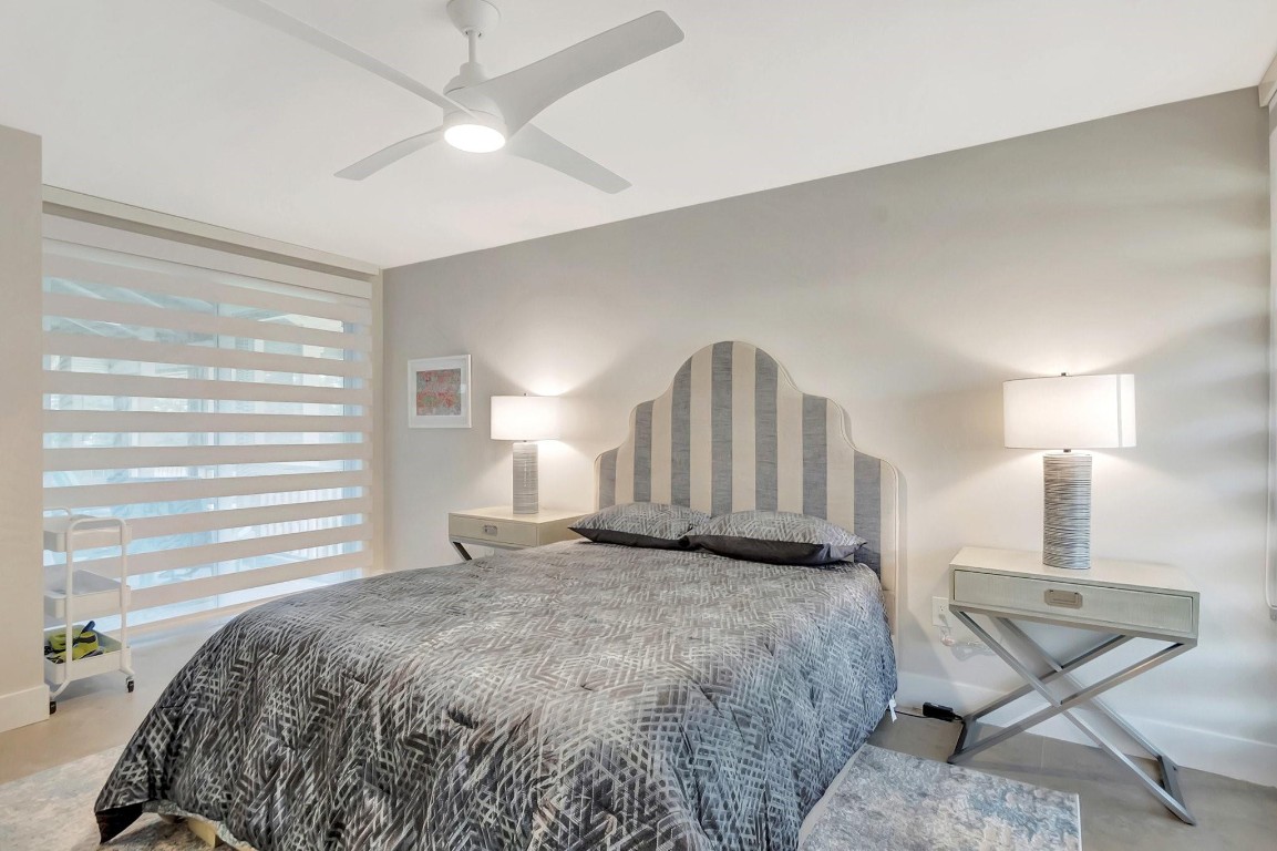 6925 Rain Forest Dr 6925