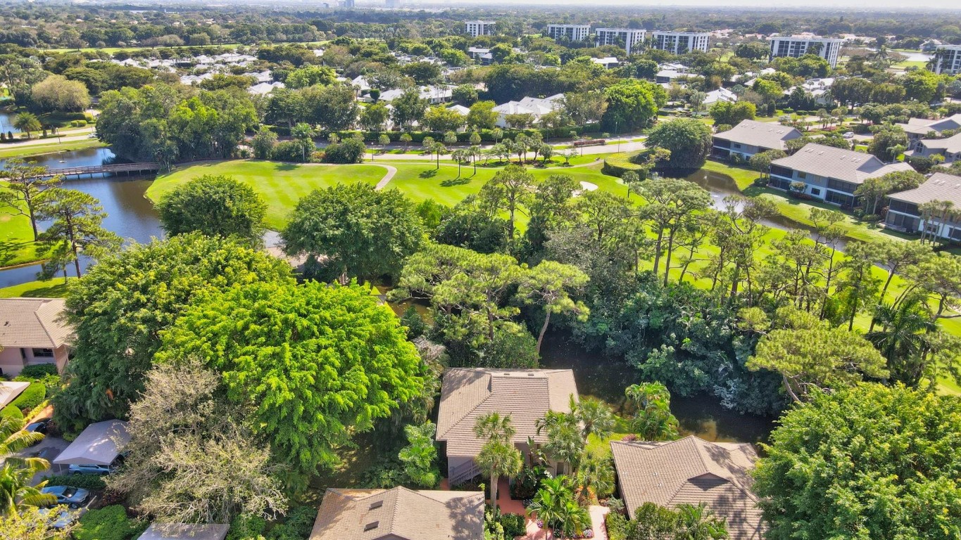 6925 Rain Forest Dr 6925