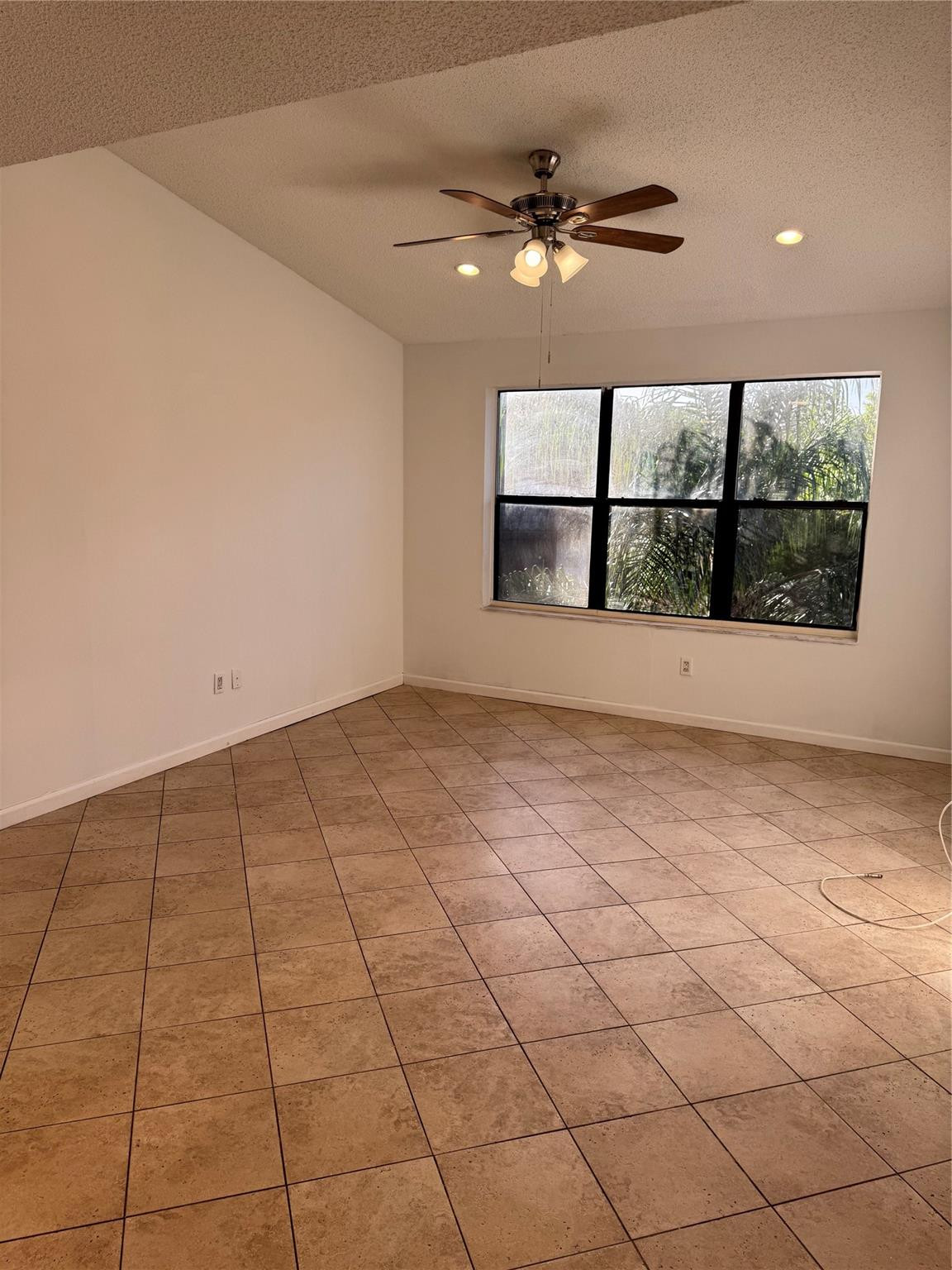 4521 W Mcnab Rd 19