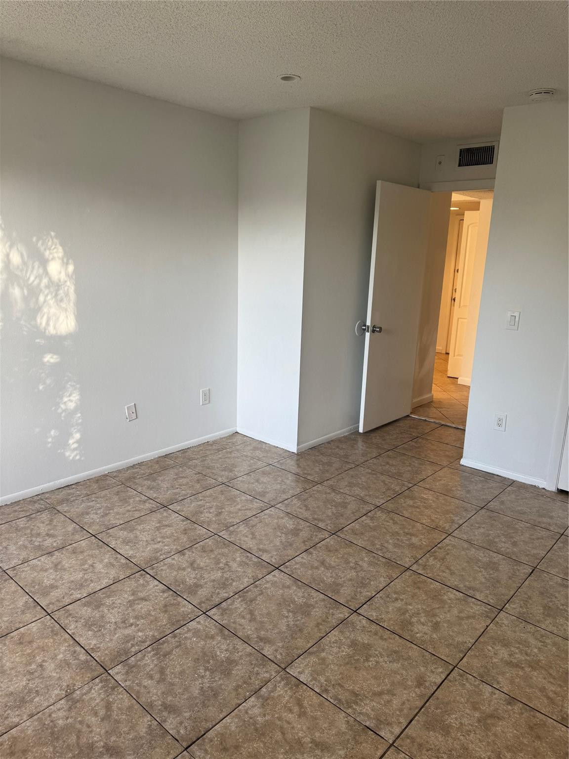 4521 W Mcnab Rd 19