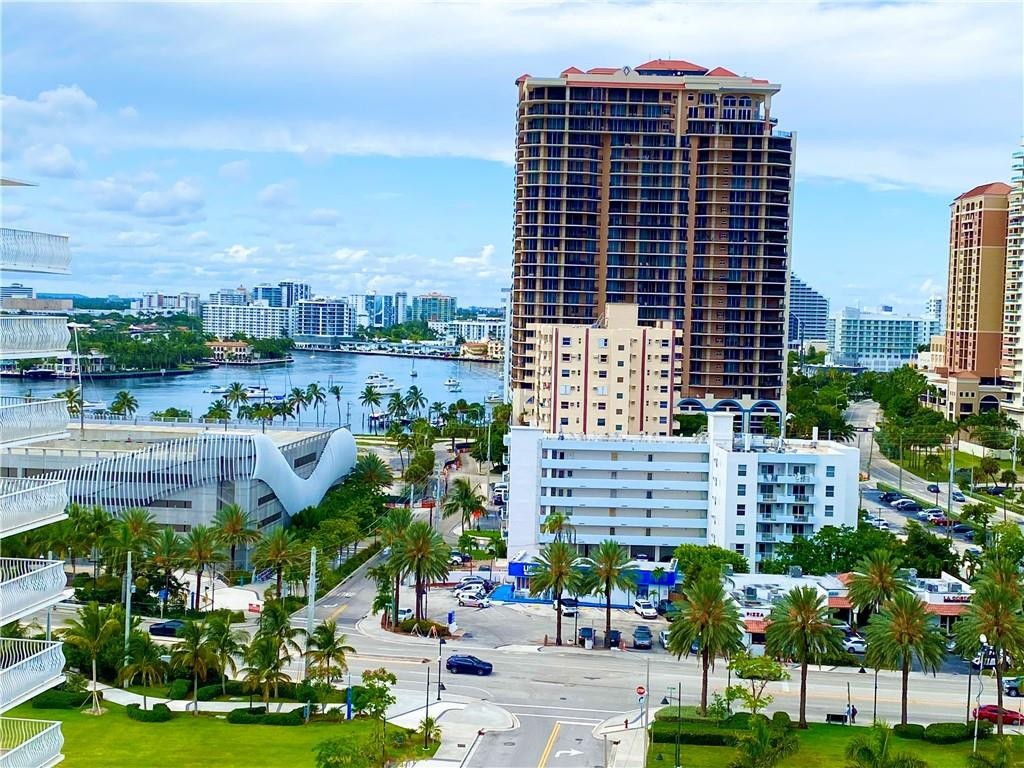 1 Las Olas Circle 1413