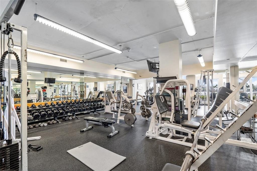 1 Las Olas Circle 1413