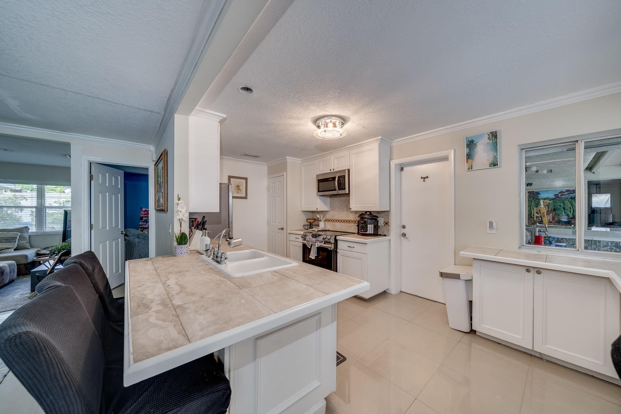 2550 Ray Ct