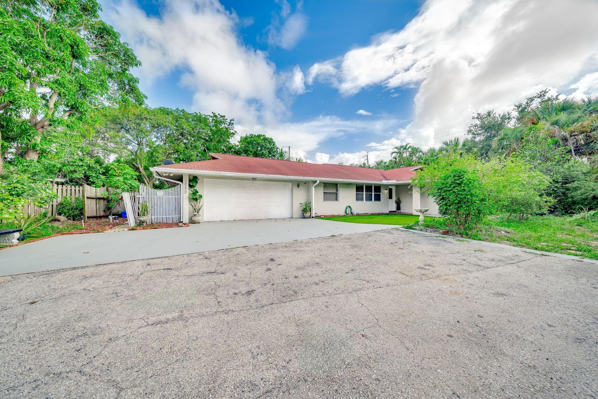 2550 Ray Ct