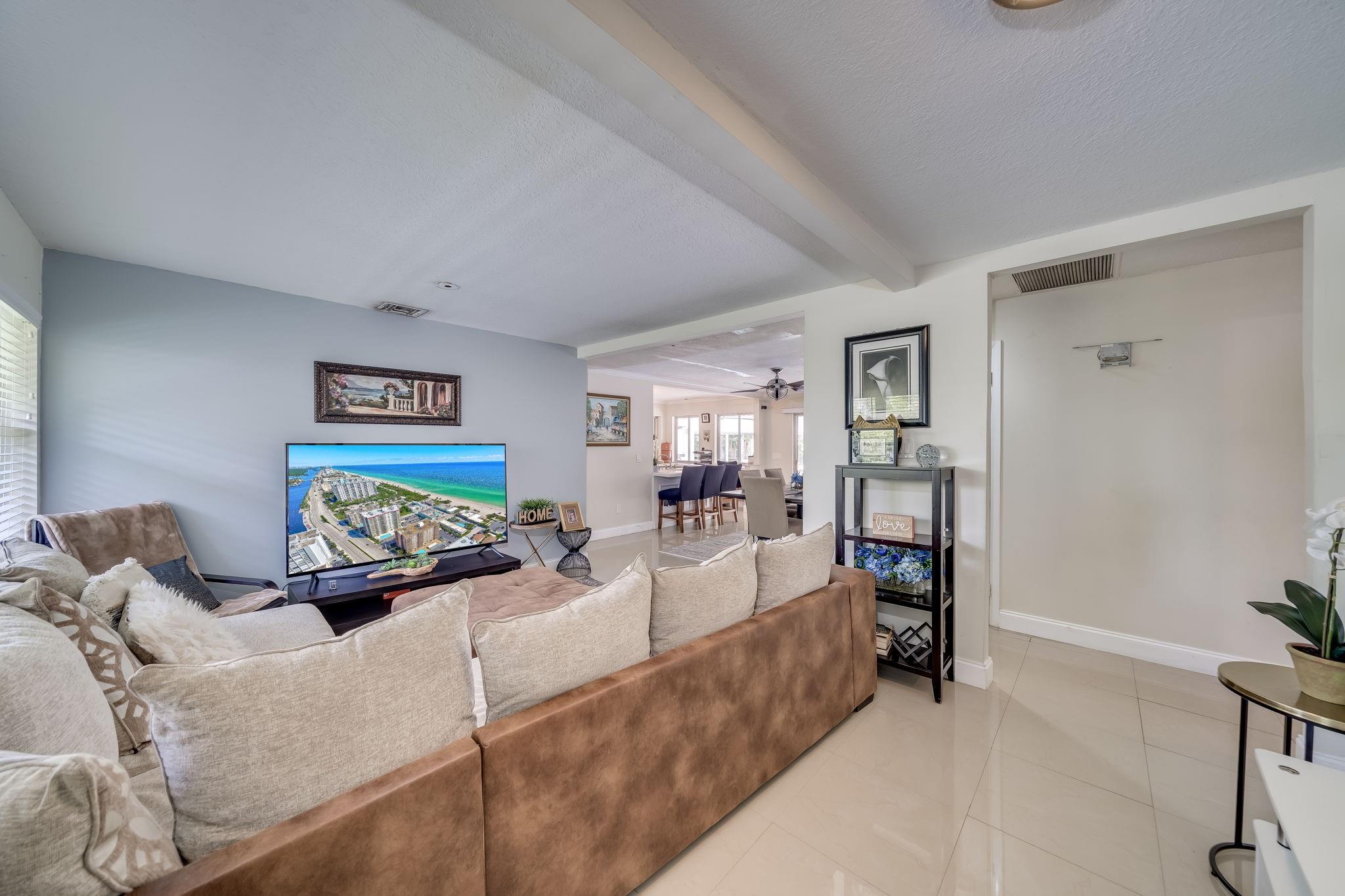 2550 Ray Ct