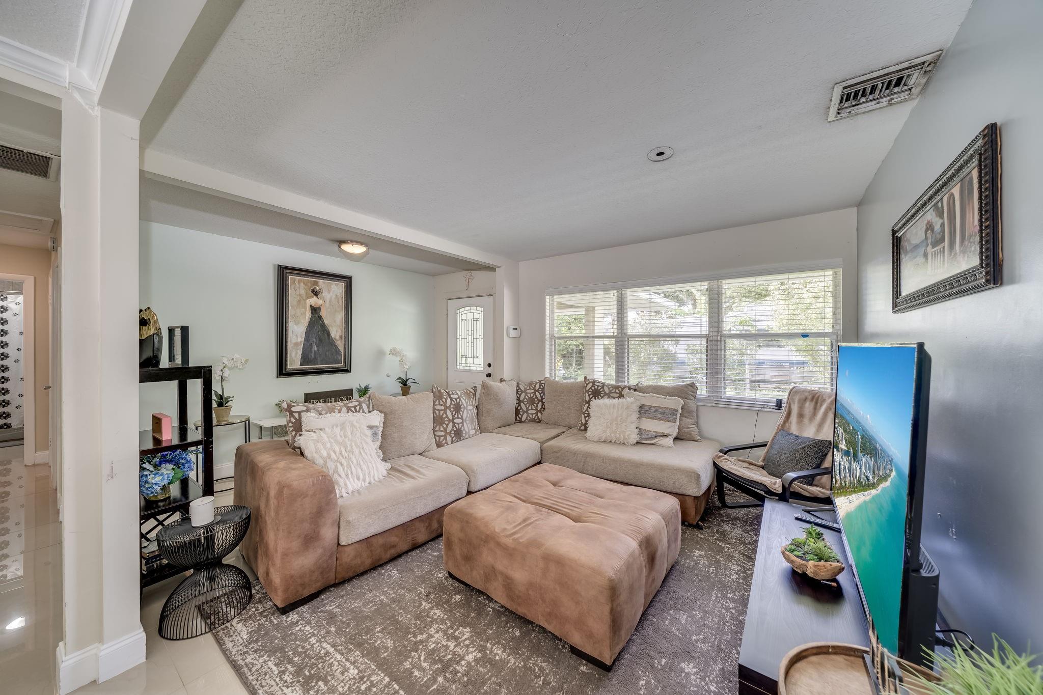 2550 Ray Ct