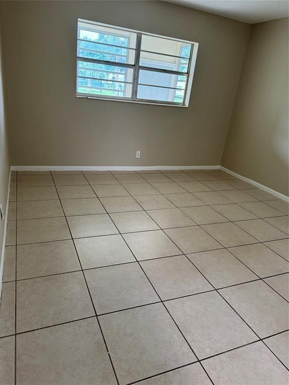 5021 W Oakland Park Blvd 105