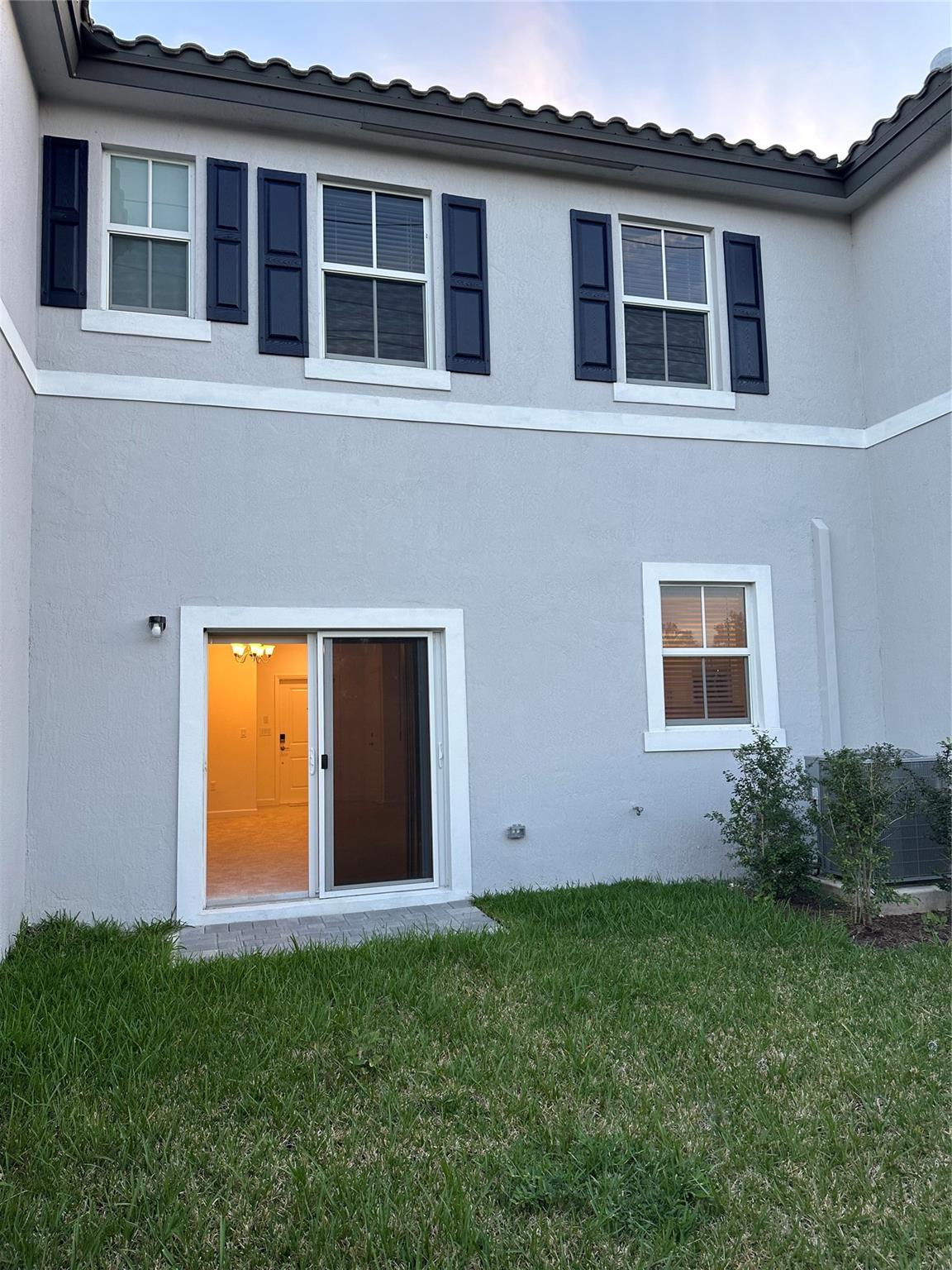 12003 NW 47th Mnr