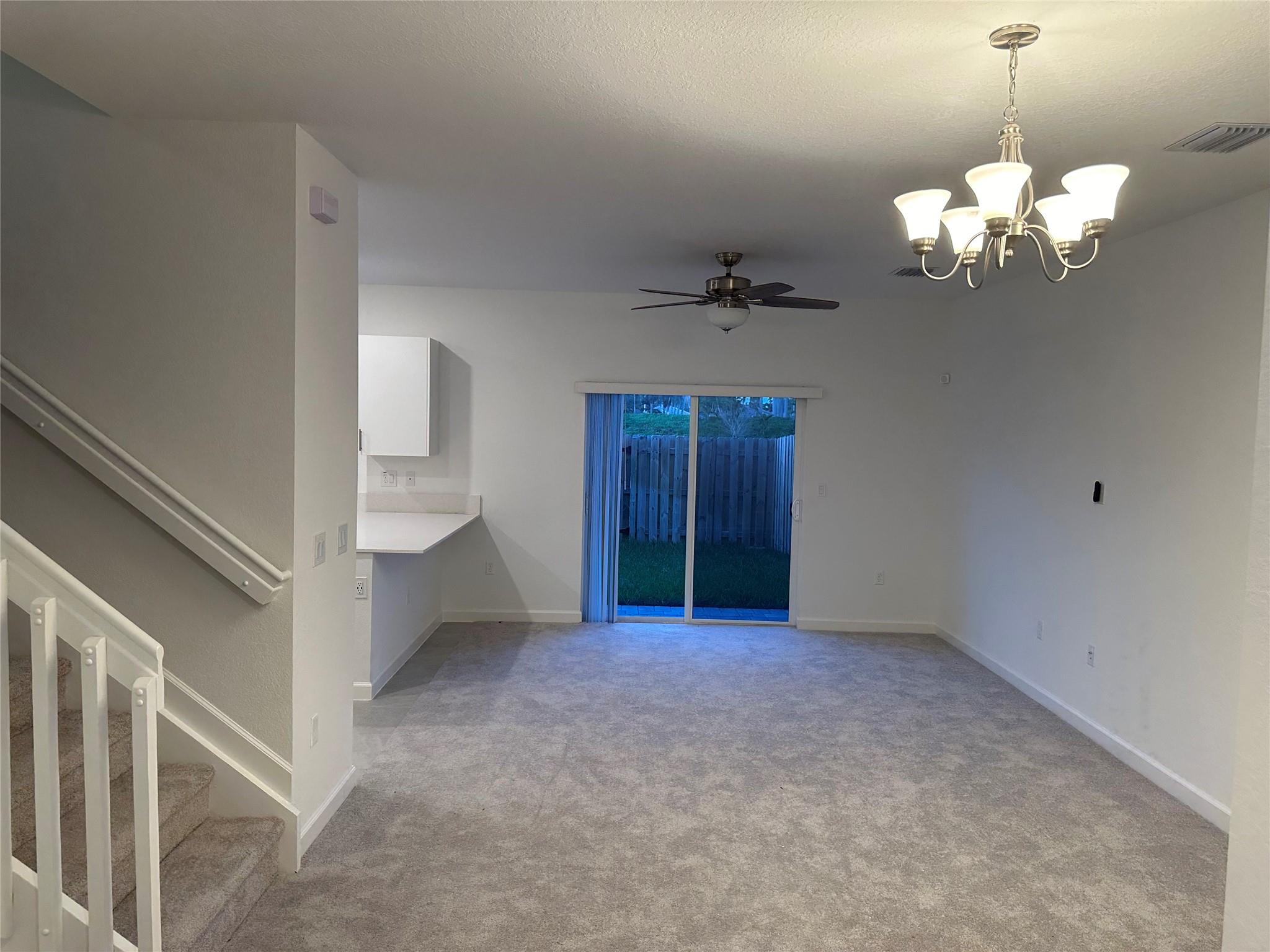 12003 NW 47th Mnr
