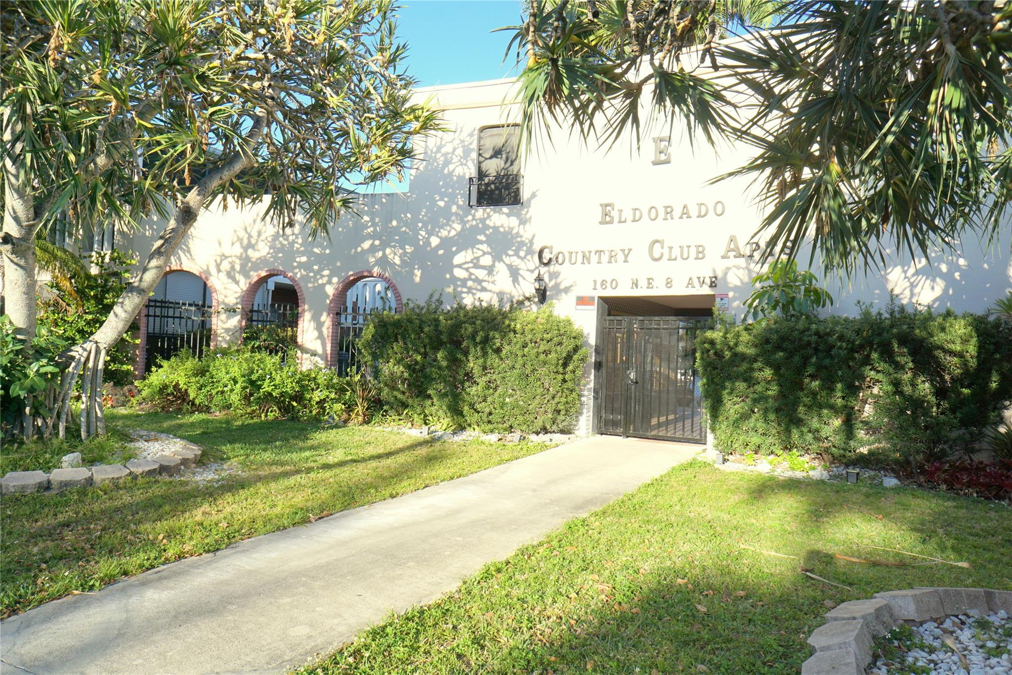 160 NE 8th Ave 25B
