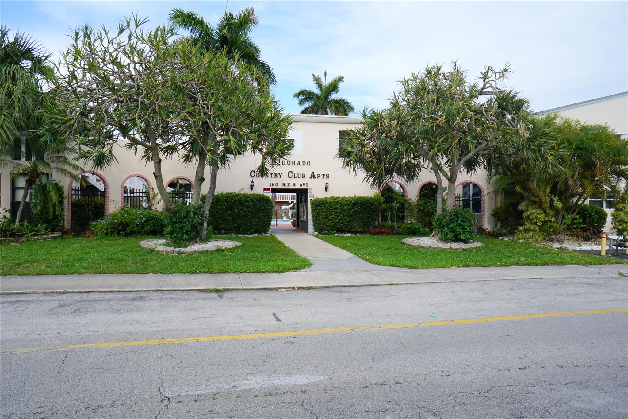 160 NE 8th Ave 25B