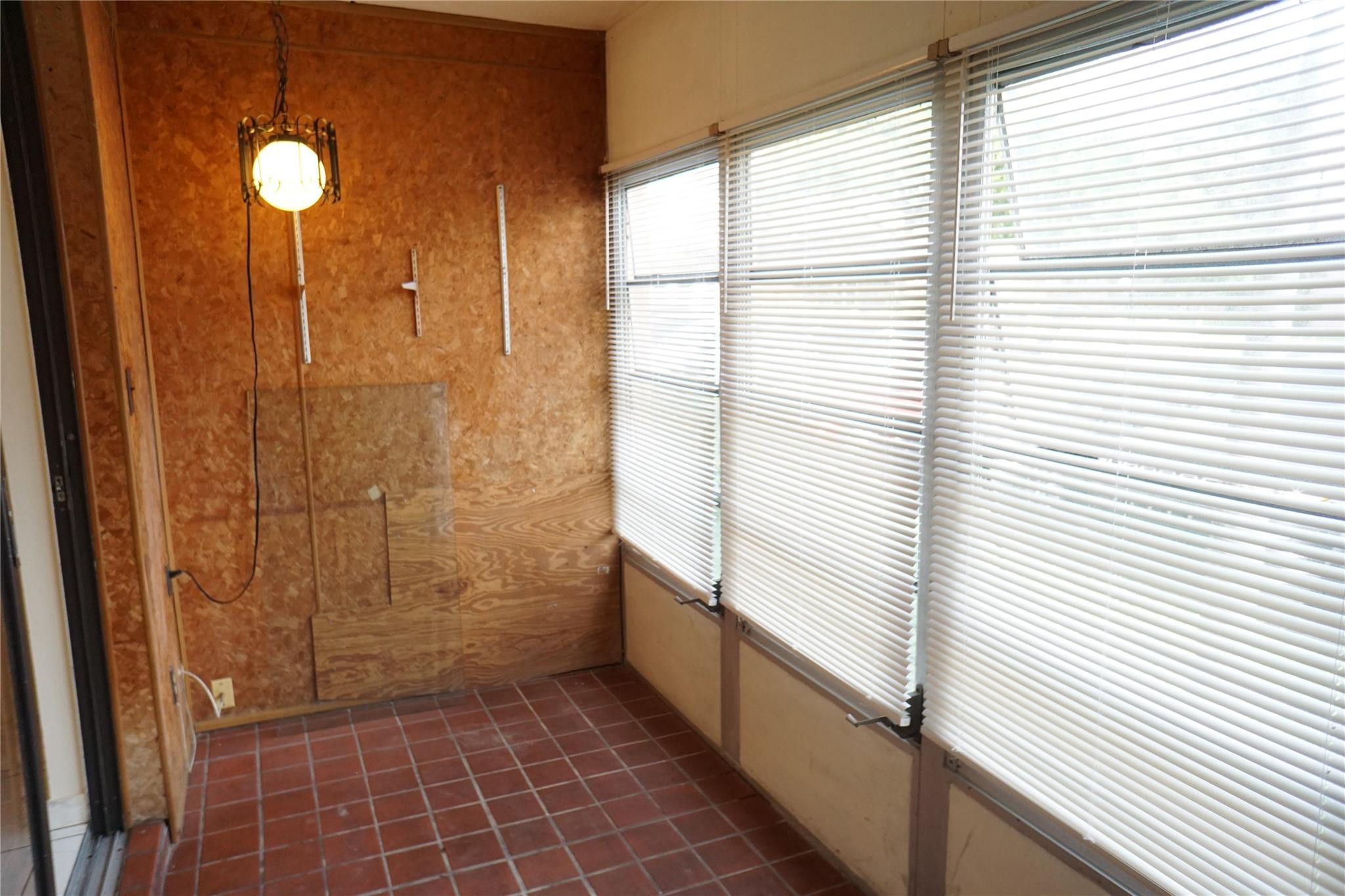 2841 Somerset Dr 115