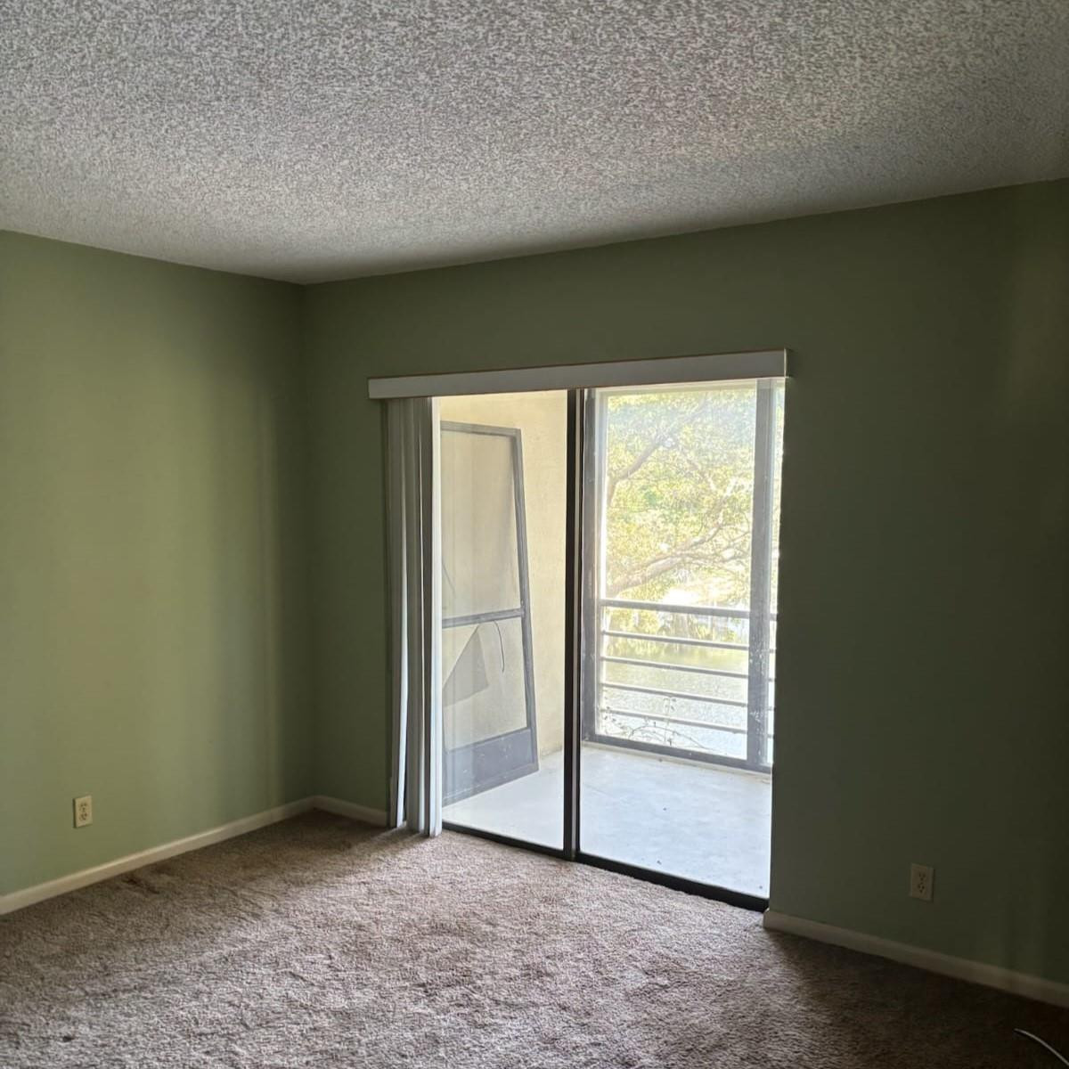 2304 S Cypress Bend Drive 313, Pompano Beach Unit: 313