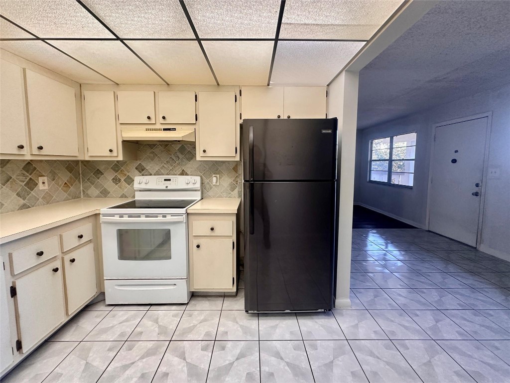 1805 Eleuthera Pt B2