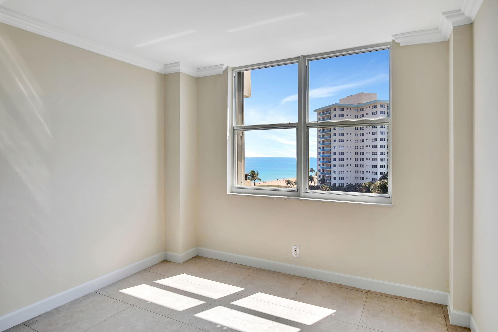 2000 S Ocean Blvd 7J