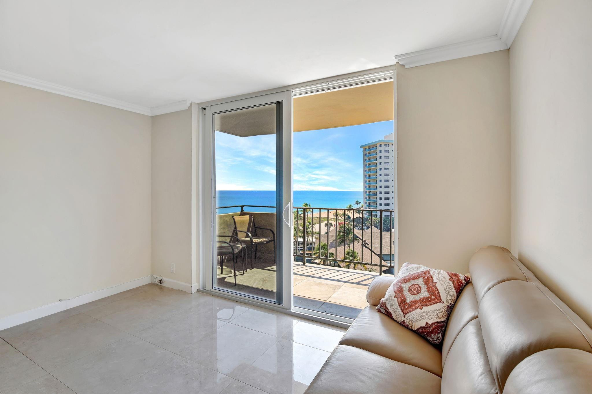2000 S Ocean Blvd 7J