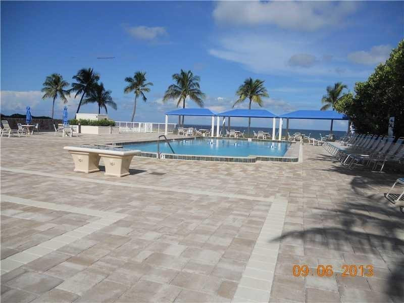 2000 S Ocean Blvd 7J