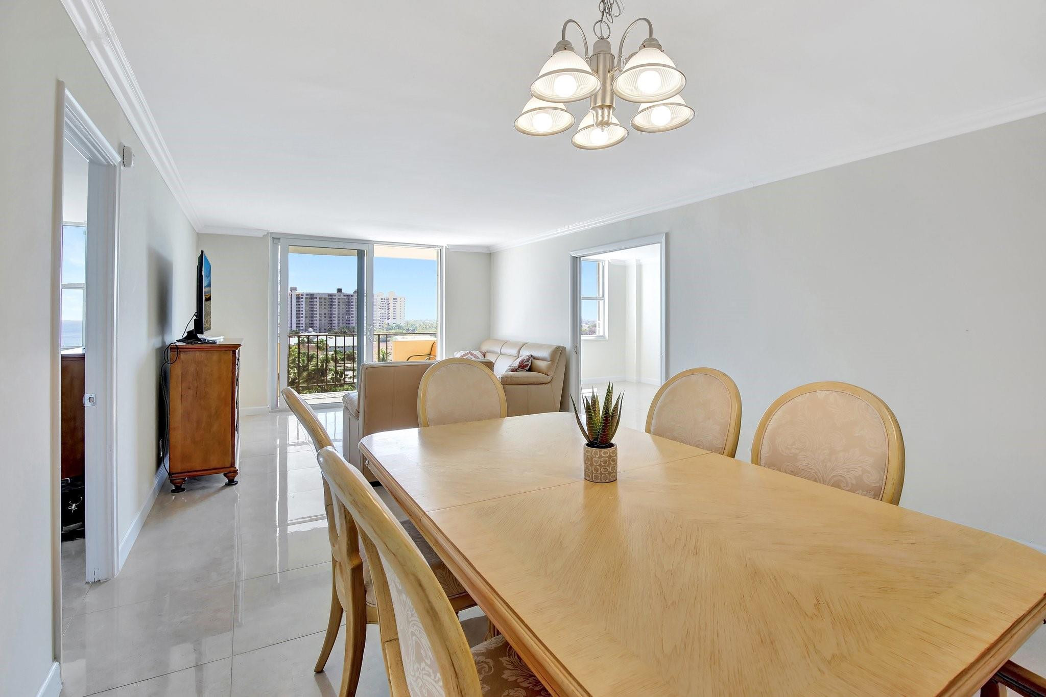 2000 S Ocean Blvd 7J