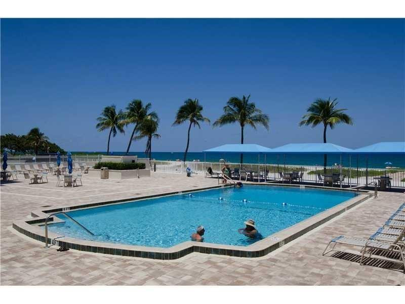2000 S Ocean Blvd 7J
