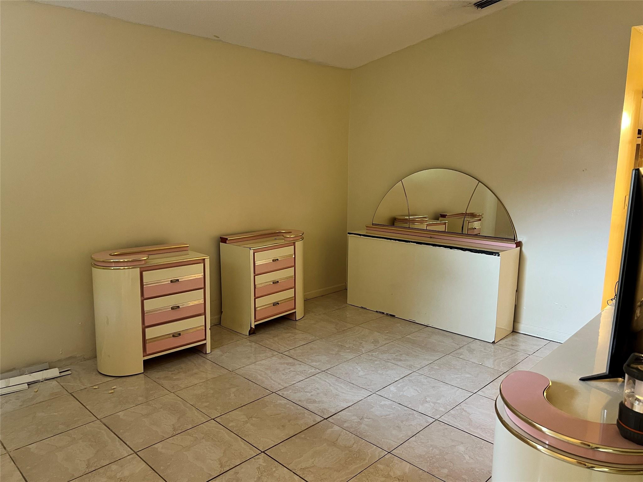 1464 Waterway Cove Dr