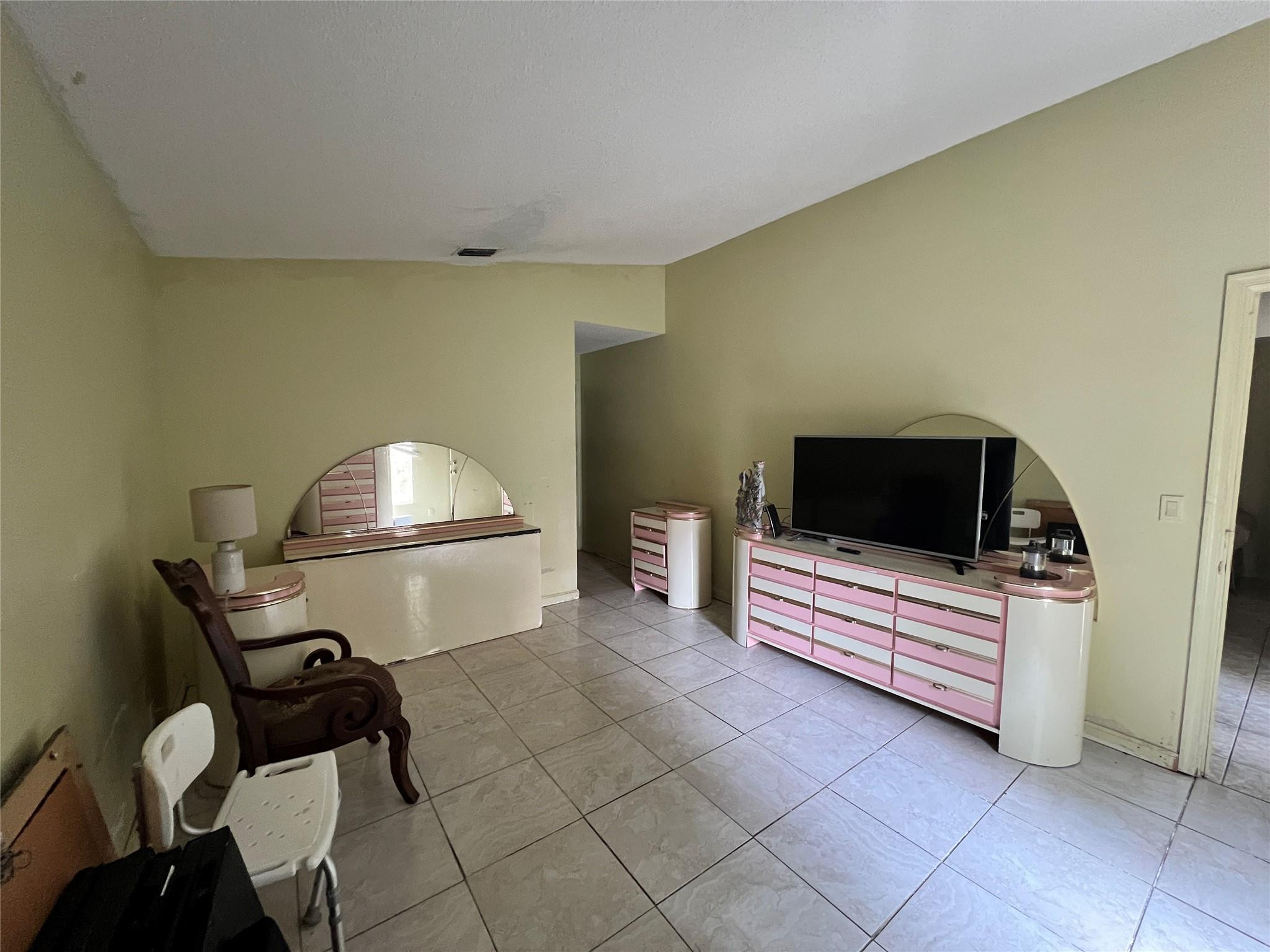 1464 Waterway Cove Dr