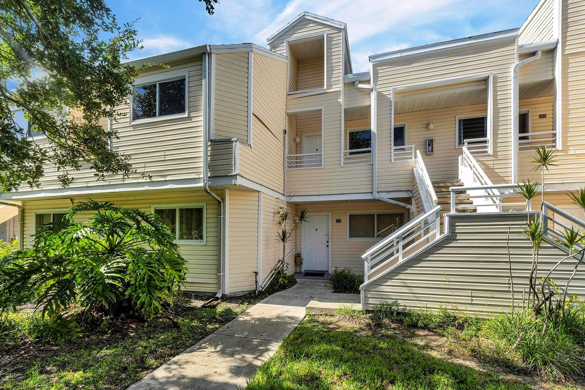 3449 NW 44th St 205