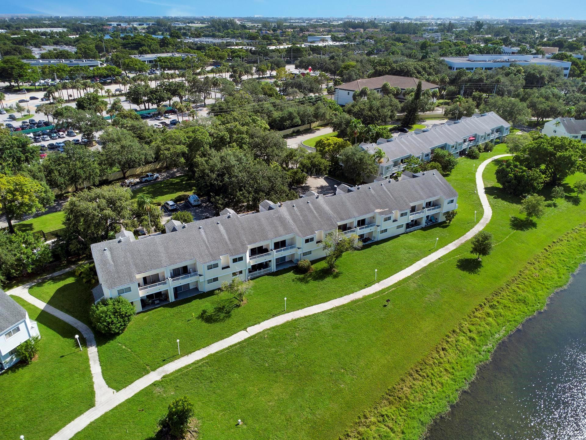 3449 NW 44th St 205
