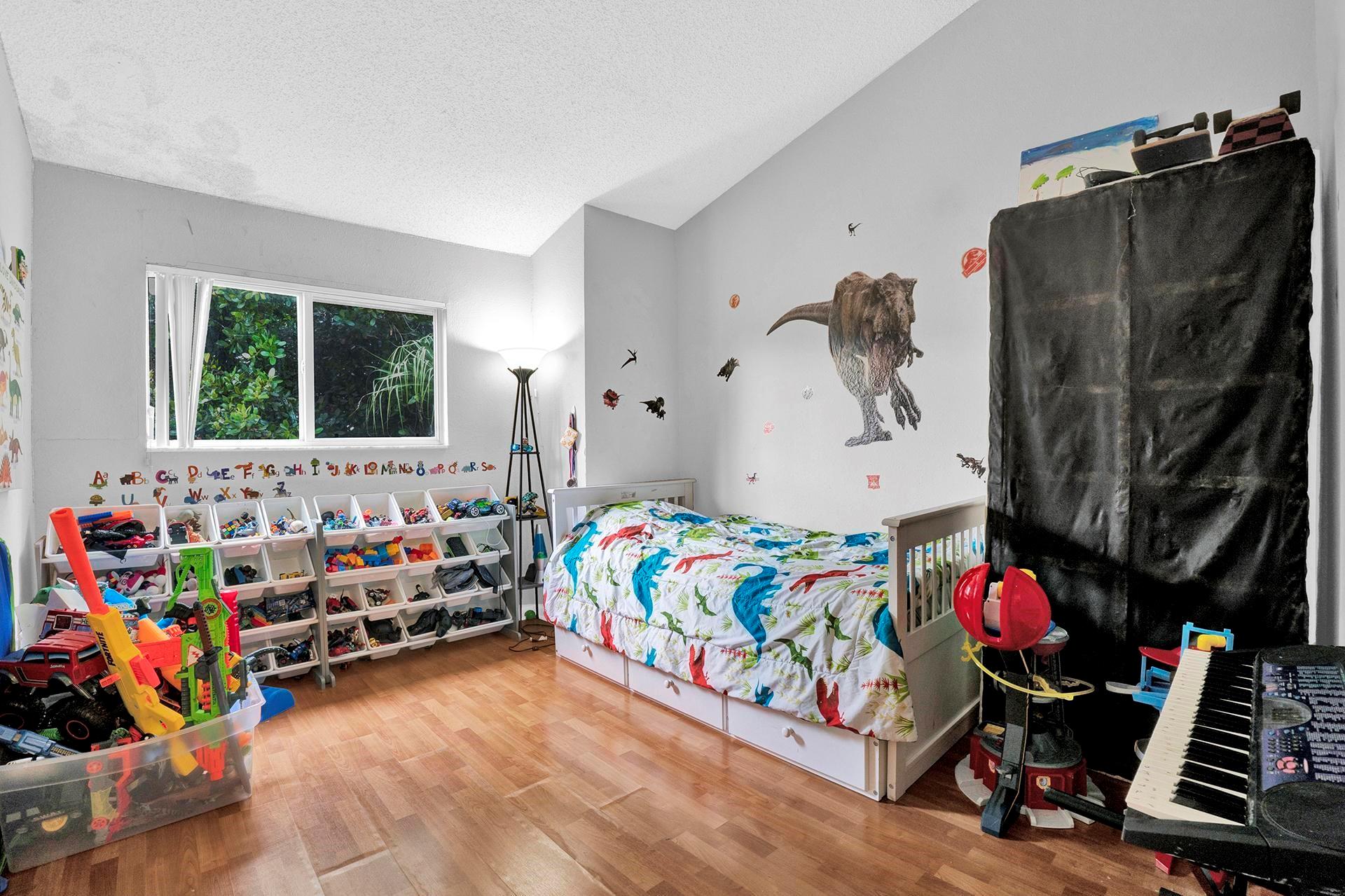 3413 NW 44th St 205